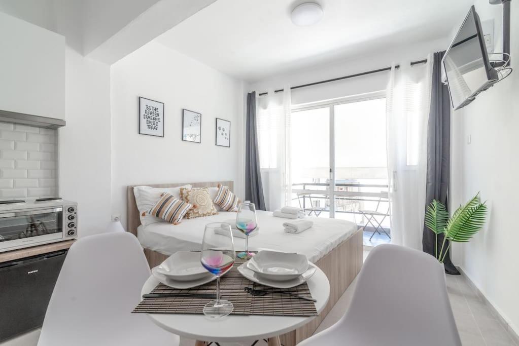הרקליון New Studio In The Heart Of City Center מראה חיצוני תמונה