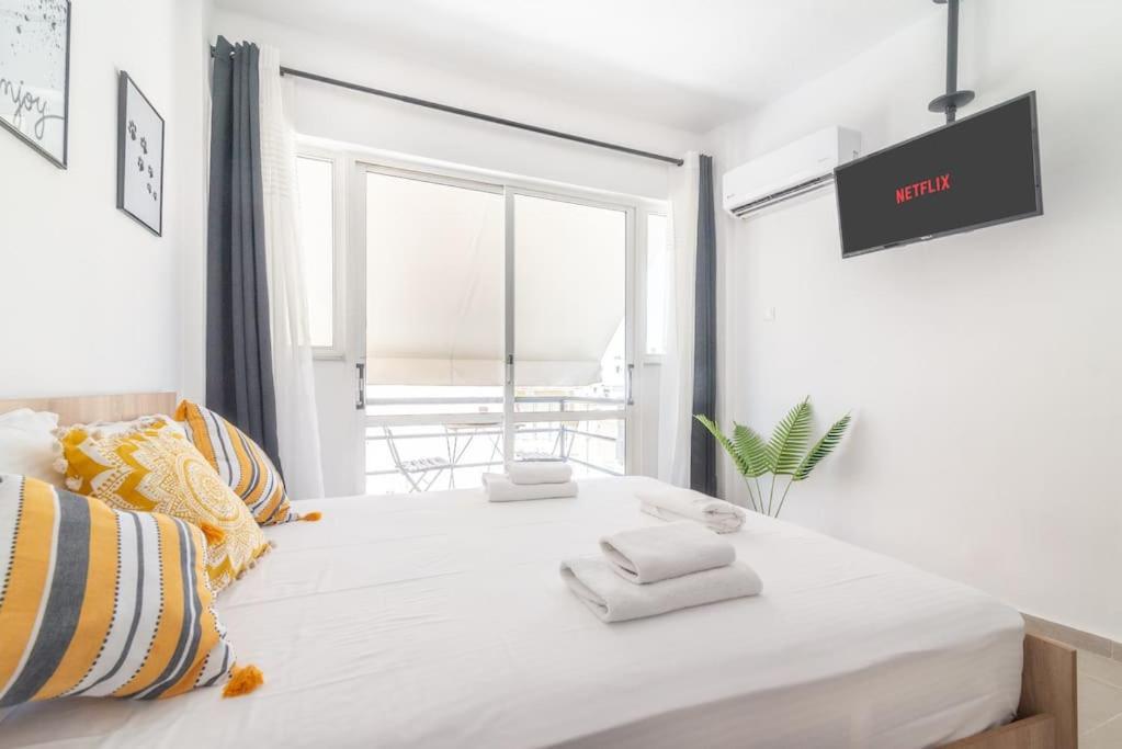 הרקליון New Studio In The Heart Of City Center מראה חיצוני תמונה